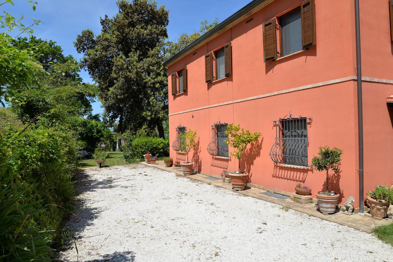 B&B Punto Magico Offagna Екстер'єр фото